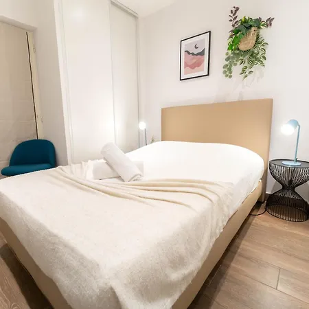 Bel En Plein Coeur De La Vieille Appartement Nice