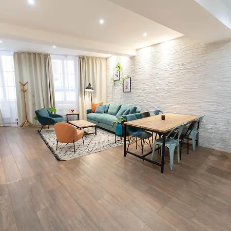 Appartement Bel En Plein Coeur De La Vieille Nice