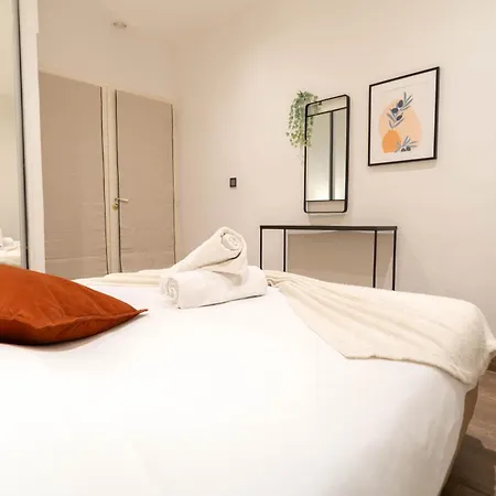 Appartement Bel En Plein Coeur De La Vieille Nice